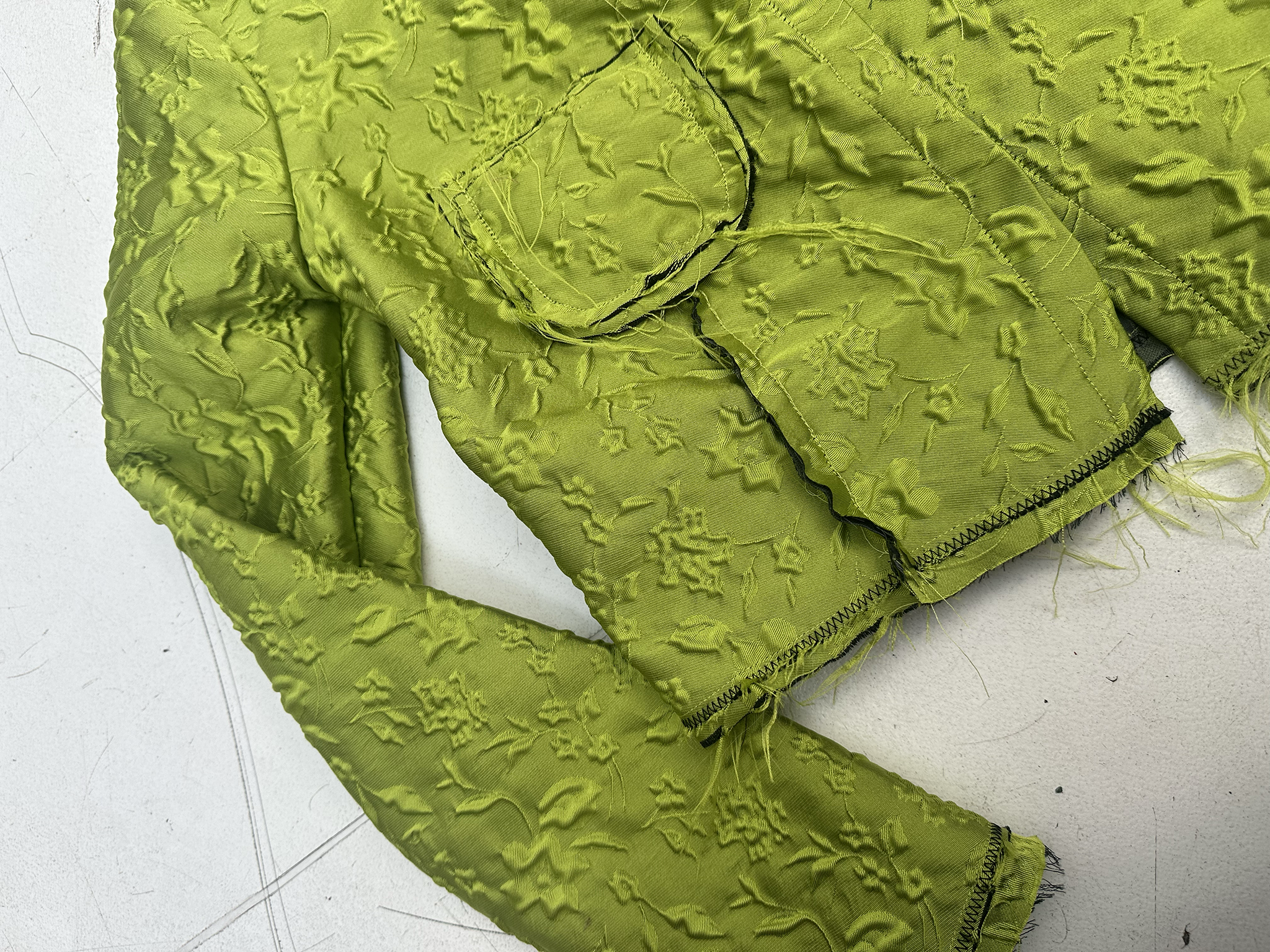 Charlotte - Frayed Jacket