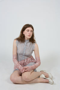 Alice – Asymmetrical Bi-Color Lace Top