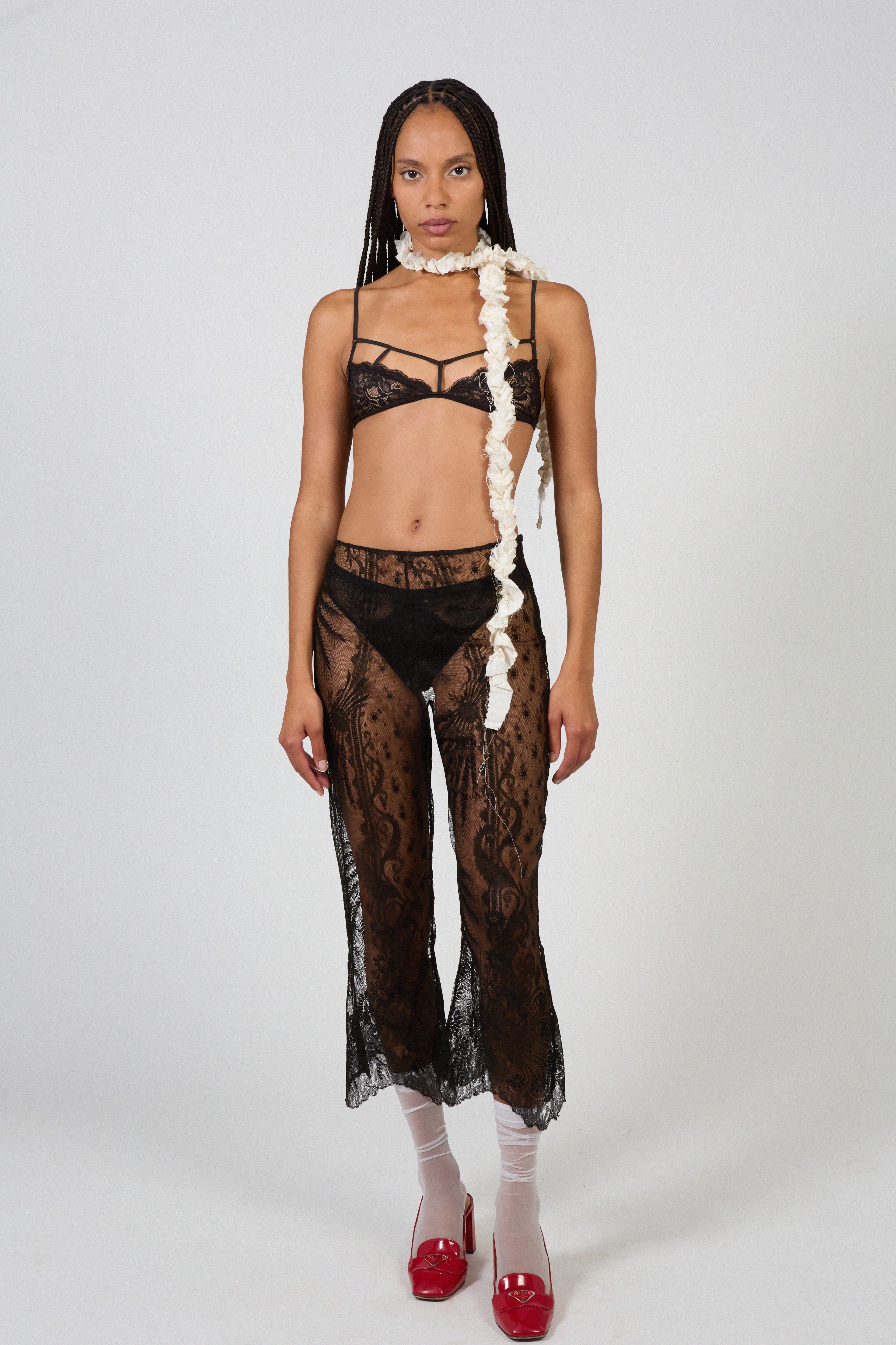 Luce  – Lace Capri
