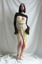 Load image into Gallery viewer, Viktor - Crochet Sleeves
